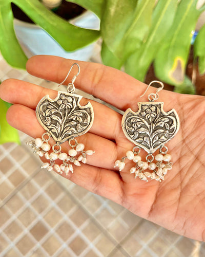 Hukum Chitai Earrings